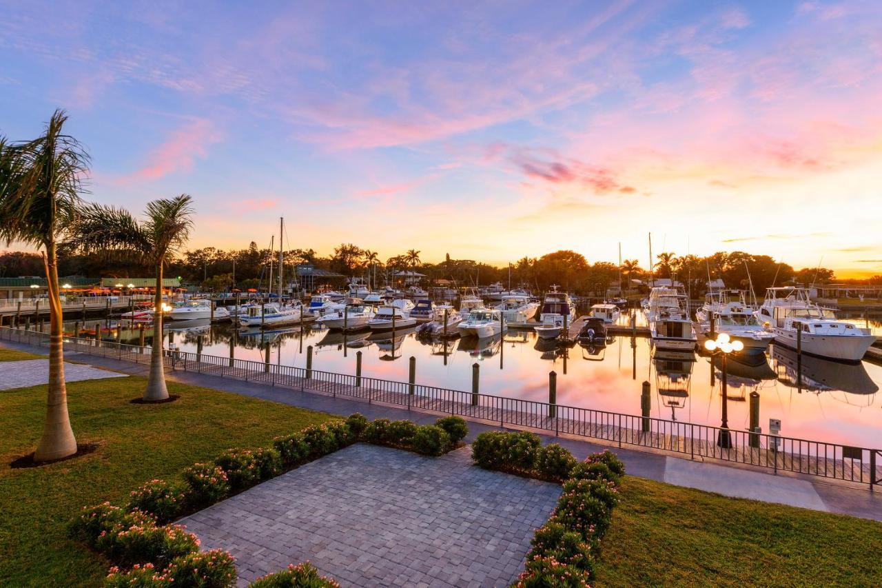 Marina Vibes - Sarasota Hotel South Bradenton Exterior photo